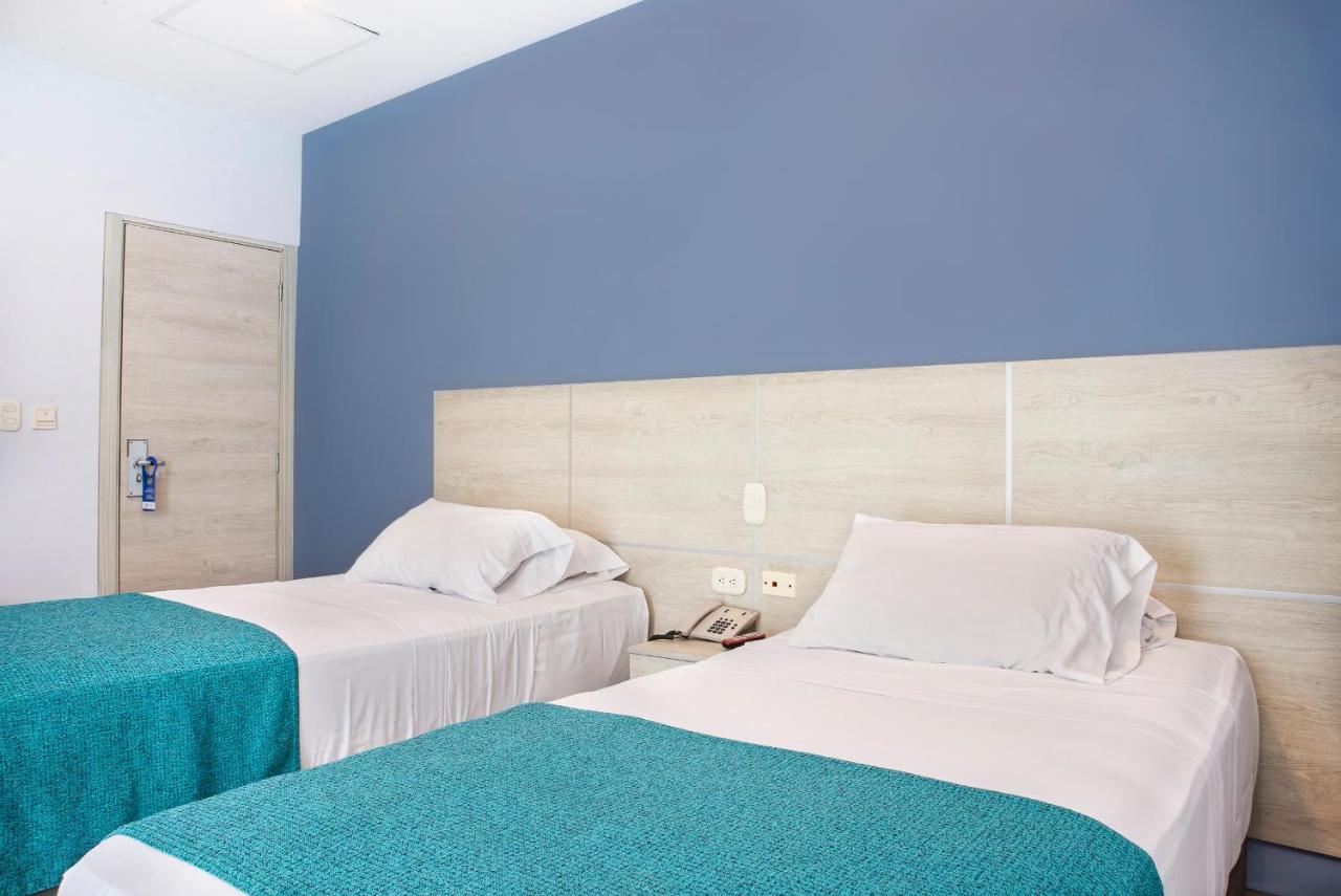 Hotel Santorini Casablanca Papares Екстер'єр фото