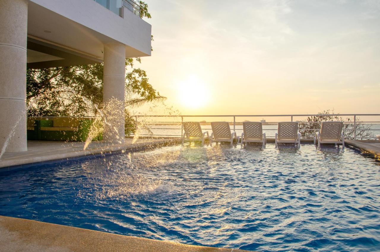 Hotel Santorini Casablanca Papares Екстер'єр фото