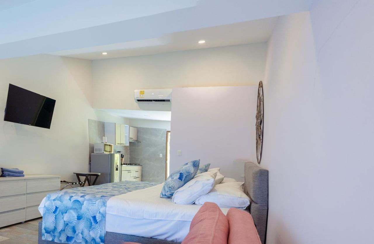 Hotel Santorini Casablanca Papares Екстер'єр фото