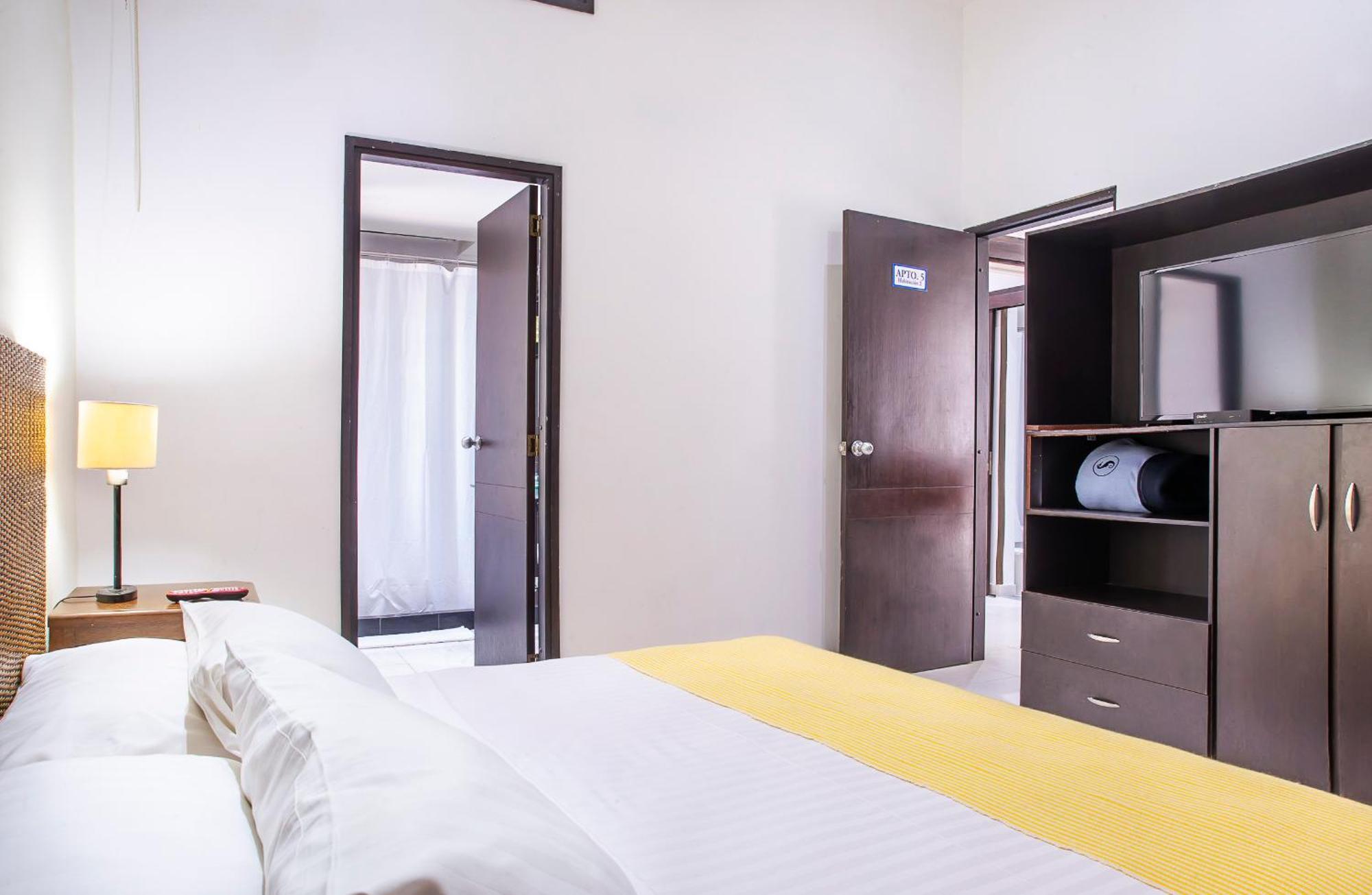 Hotel Santorini Casablanca Papares Екстер'єр фото
