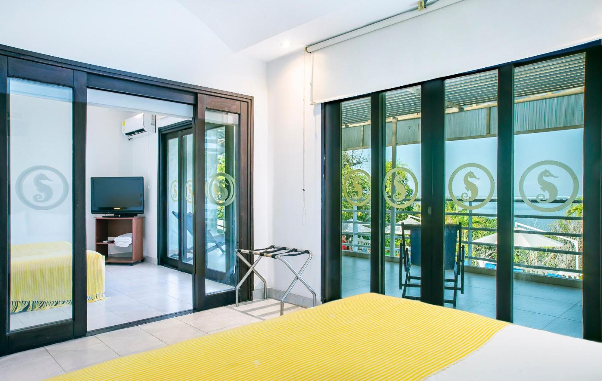 Hotel Santorini Casablanca Papares Екстер'єр фото